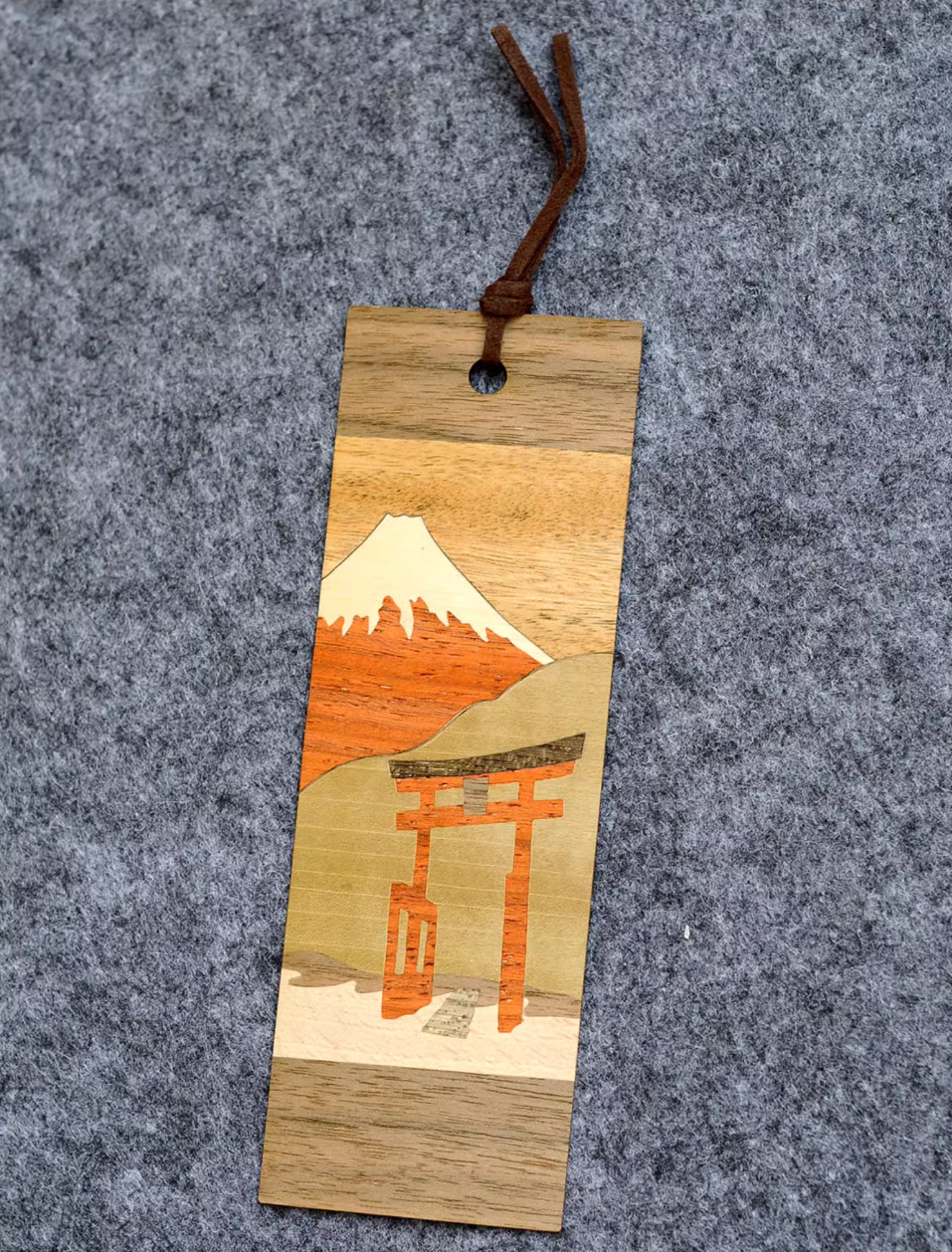 Japanese Handcrafted Hakone Yosegi Wooden Bookmark3.