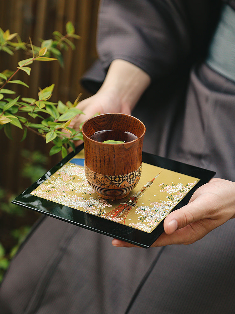 Yamanaka Lacquerware Makie Coaster – Timeless Japanese Craft.