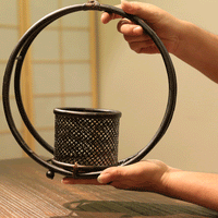 Handcrafted Japanese Ikebana Basket Vase | Sogetsu-Style Woven Bamboo Flower Vessel | Zen Tea Ceremony Décor - Rin Essense 