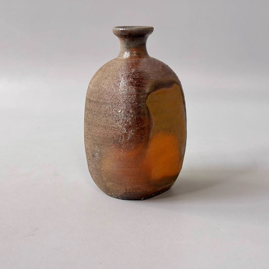 Bizen Ware Tokkuri / Vase (Mitsumi, Okayama – One-of-a-Kind Piece)