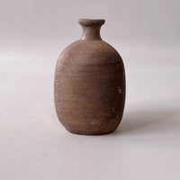 Bizen Ware Tokkuri / Vase (Mitsumi, Okayama – One-of-a-Kind Piece) - Rin Essense 