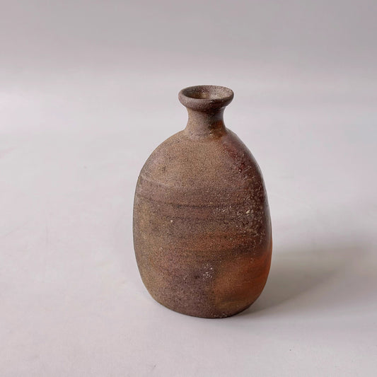 Bizen Ware Tokkuri / Vase (Mitsumi, Okayama – One-of-a-Kind Piece)