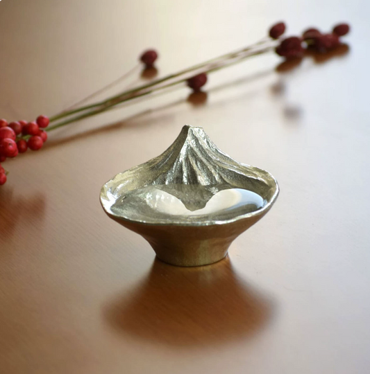 Mt. Fuji Silver Rim Sake Cup – Japanese Minimalist Handcrafted Drinkware