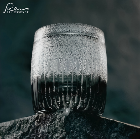 RIN ESSENCE — Dense Pattern Gradient Whiskey Glass