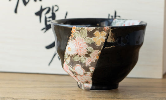 Japanese Mino Ware Sakura Yuzen Couple Bowl Set – Wedding Gift.