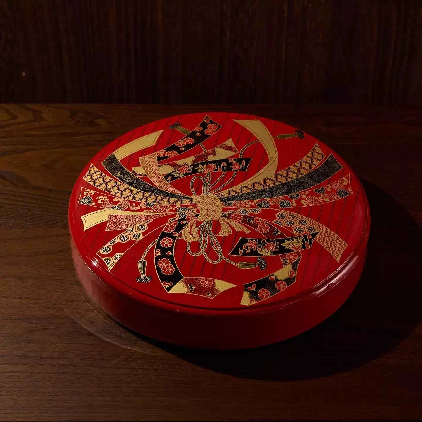 Yamanaka Lacquer Gift Knot Serving Tray – Japanese Artisan Decorative Food Tray with Removable Acrylic Insert | Traditional Japanese Elegance for Entertaining &Gifting