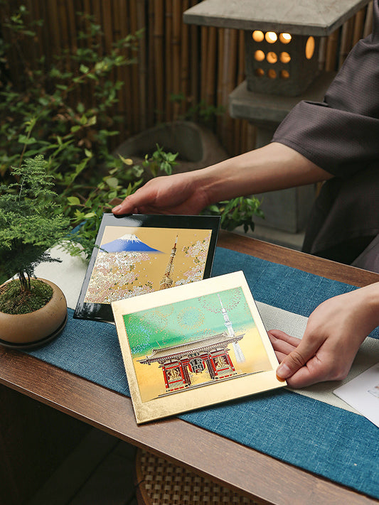 Yamanaka Lacquerware Makie Coaster – Timeless Japanese Craft1.