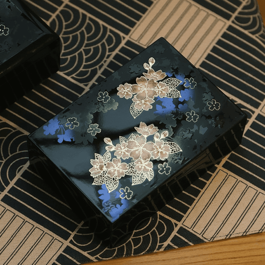 Yamanaka Lacquer Jewelry Box - Rin Essense 