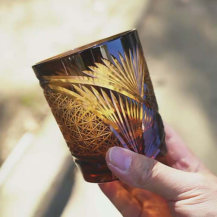 Japanese Retro Handcrafted Whisky Glass - Engraved Amber Chrysanthemum.
