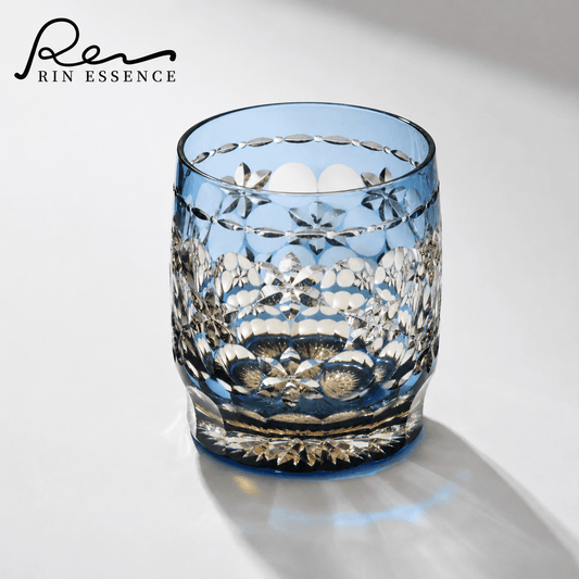 RIN ESSENCE glass whiskey with intricate blue and clear floral cut design