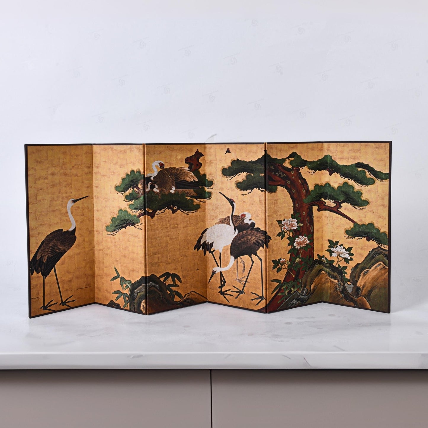 Rin Essense decorative folding screen with cranes and pine trees for zen bedroom decor ideas