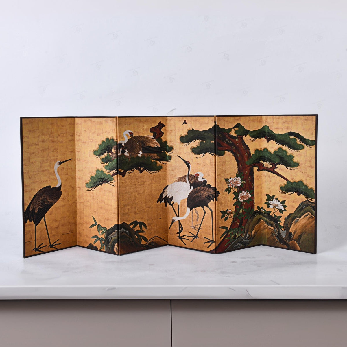 Rin Essense decorative folding screen with cranes and pine trees for zen bedroom decor ideas